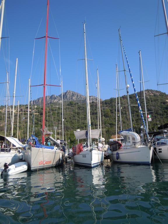 Appartamenti Da Vincenza Santa Maria Navarrese Εξωτερικό φωτογραφία